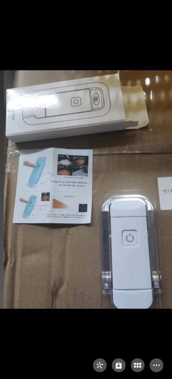 Talyvon™ LumiClip Reading Light